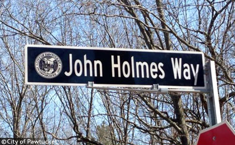 john holmes way, proponent of pit bull ban